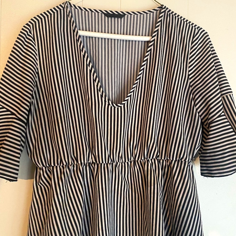 Shein Black-and-White Striped Short Sleeve Peplum Top - Size 0XL